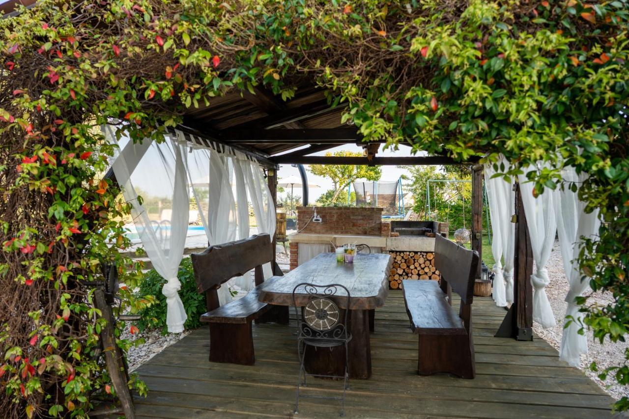 Lavanda Apartments & Room Sveti Lovreč Pazenatički المظهر الخارجي الصورة