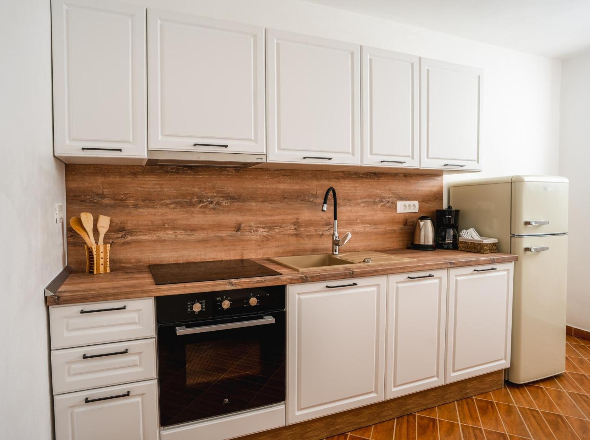 Lavanda Apartments & Room Sveti Lovreč Pazenatički الغرفة الصورة